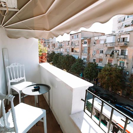 Barrikada Str Modern Apartments - The Nest تيرانا المظهر الخارجي الصورة